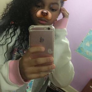 Meet your Posher, Noelia